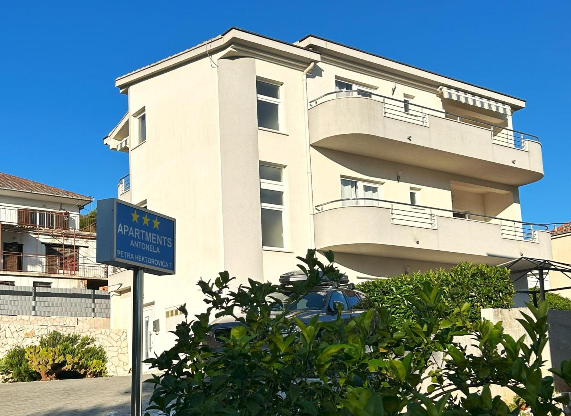 Apartment Antonella Trogir